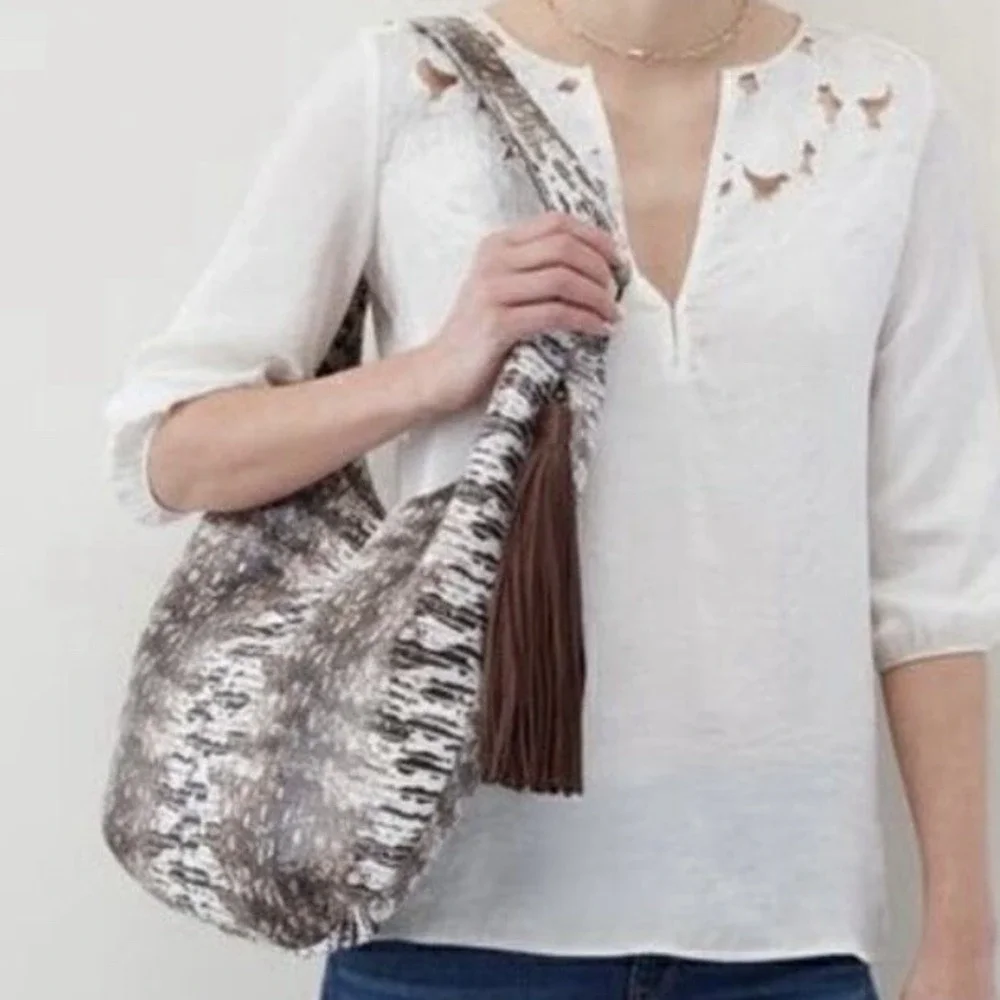 Hobo Gardner Shoulder Bag Purse Lizard Print Italian Leather Slouchy White Brown